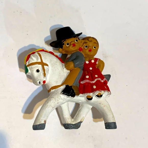Horse couple Hand Painted Spanish Mud People - Picture 1 of 13